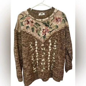 Vintage Tiara floral embroidered Crewneck pullover sweater